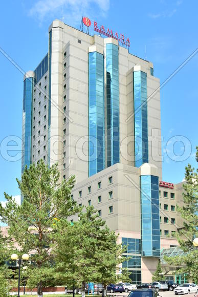 Астана - городская архитектура. Современные многоэтажные здания. Казахстан 