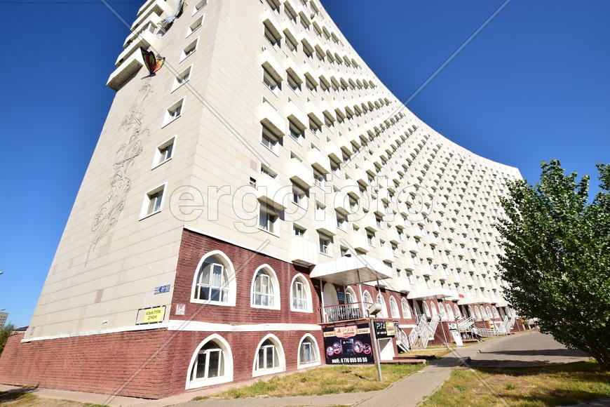 Астана - многоэтажные жилые дома. Архитектура Казахстана 