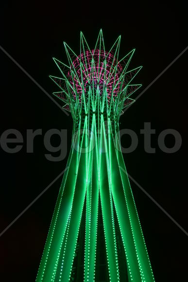 Башня "БАЙТЕРЕК" в Астане