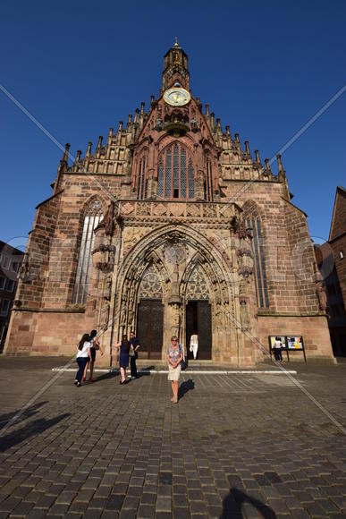 Германия - город Нюрнберг. Фасад исторического здания 