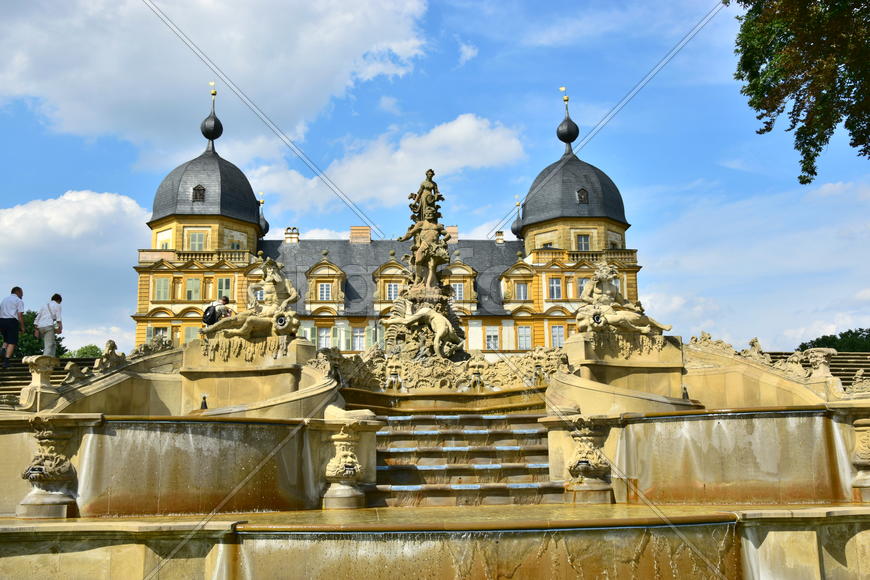 Дворец ЗЕЕХОФ под Бамбергом, Германия.