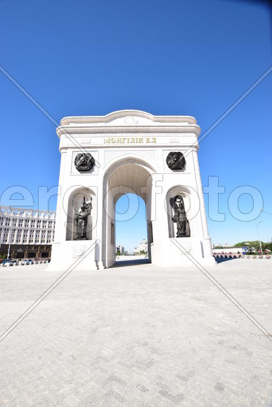 Астана - триумфальная арка. Казахстан