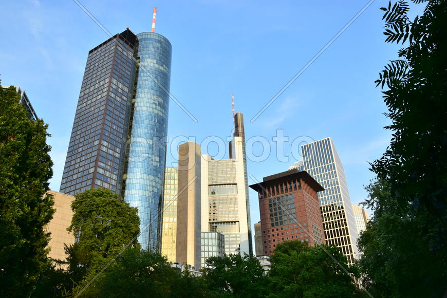 Германия, Франкфурт-на-Майне. Город смешанной архитектуры 