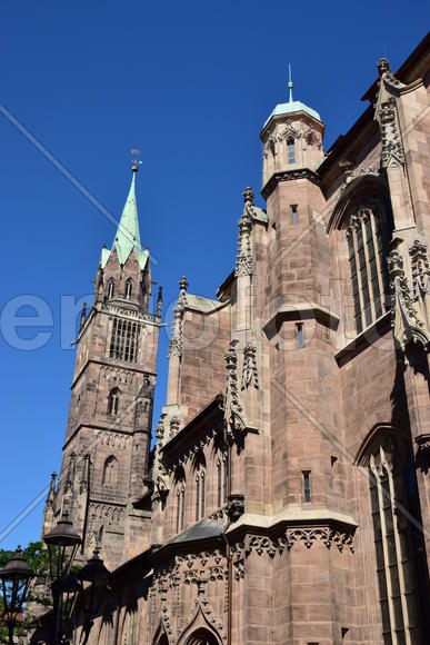 Германия - город Нюрнберг. Фасад старинного здания 