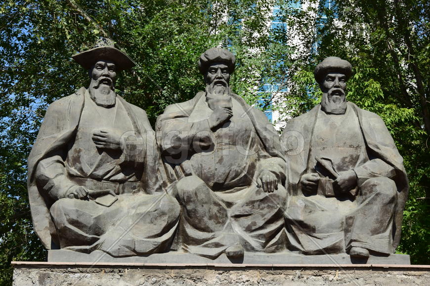 Уличная скульптура Астаны