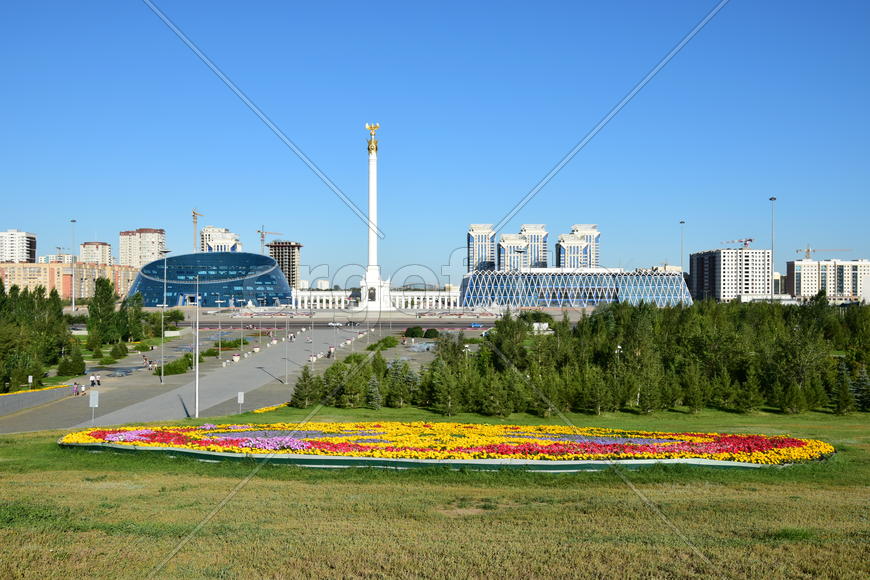 Астана - Площадь независимости. Казахстан 