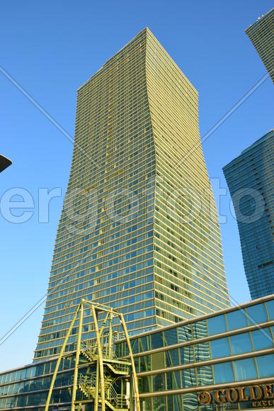 Астана - городская архитектура. Современные многоэтажные здания. Казахстан 