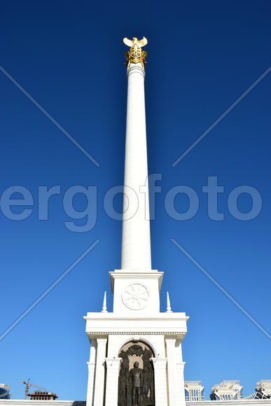 Астана - Площадь независимости. Казахстан 