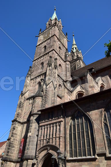 Германия - город Нюрнберг. Фасад старинного здания 