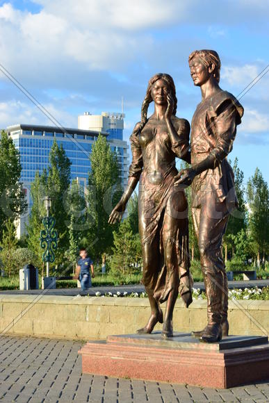 Уличная скульптура Астаны