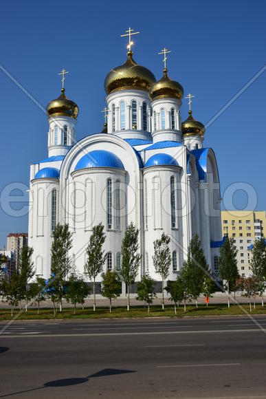 Успенский кафедральный собор в Астане