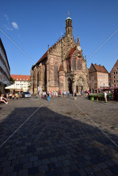 Германия - город Нюрнберг. Фасад исторического здания 