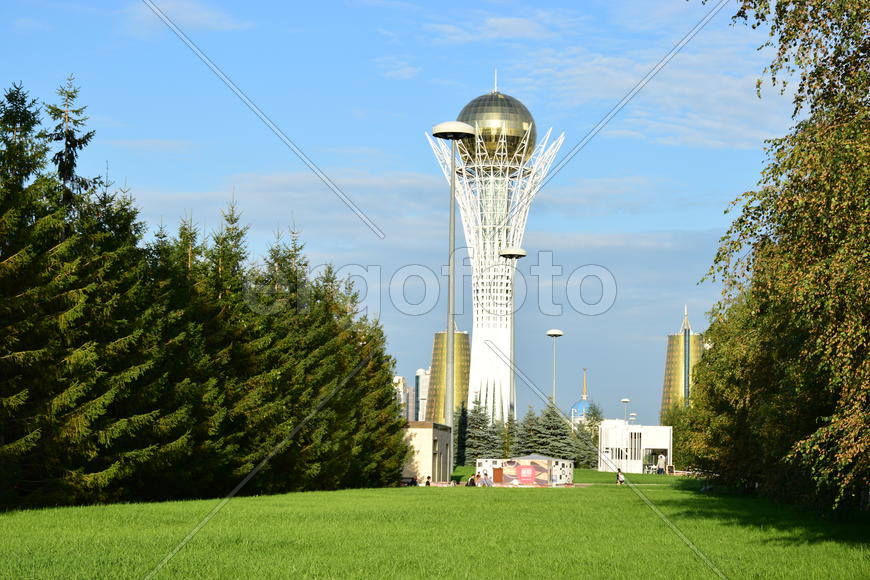 Астана - Башня "Байтерек". Казахстан 