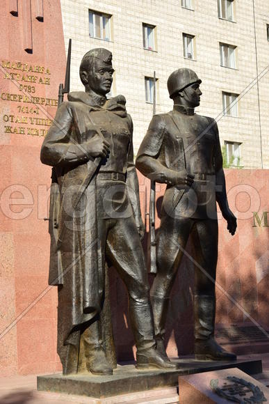 Астана - уличная скульптура. Достопримечательности Казахстана. 