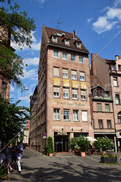 Германия - город Нюрнберг. Фасад здания 