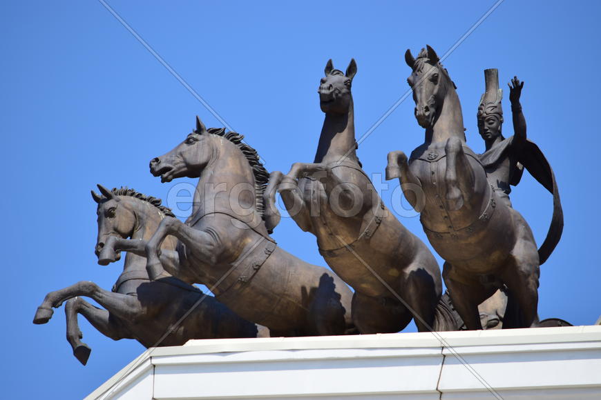 Уличная скульптура Астаны