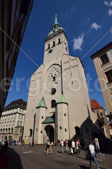 Германия. Мюнхен. Фасад старинного здания 