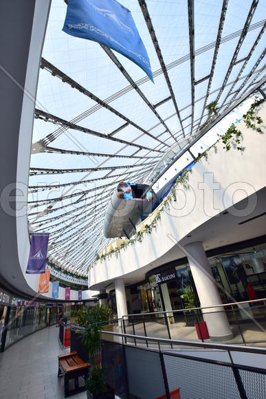 Интерьер торгового центра "ХАН-ШАТЫР" в Астане