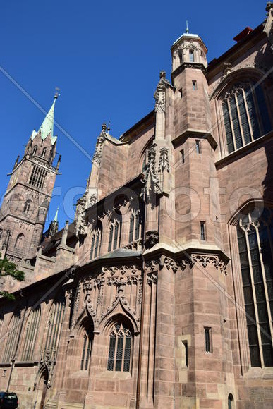 Германия - город Нюрнберг. Фасад старинного здания 