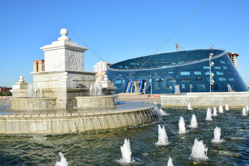 Астана - Площадь независимости. Казахстан 