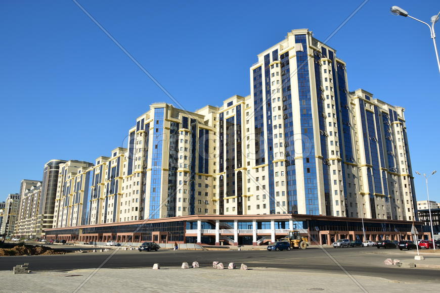 Астана - городская архитектура. Современные многоэтажные здания. Казахстан 