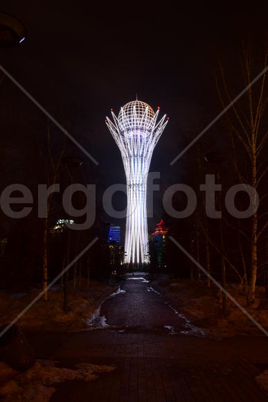 Башня "БАЙТЕРЕК" в Астане