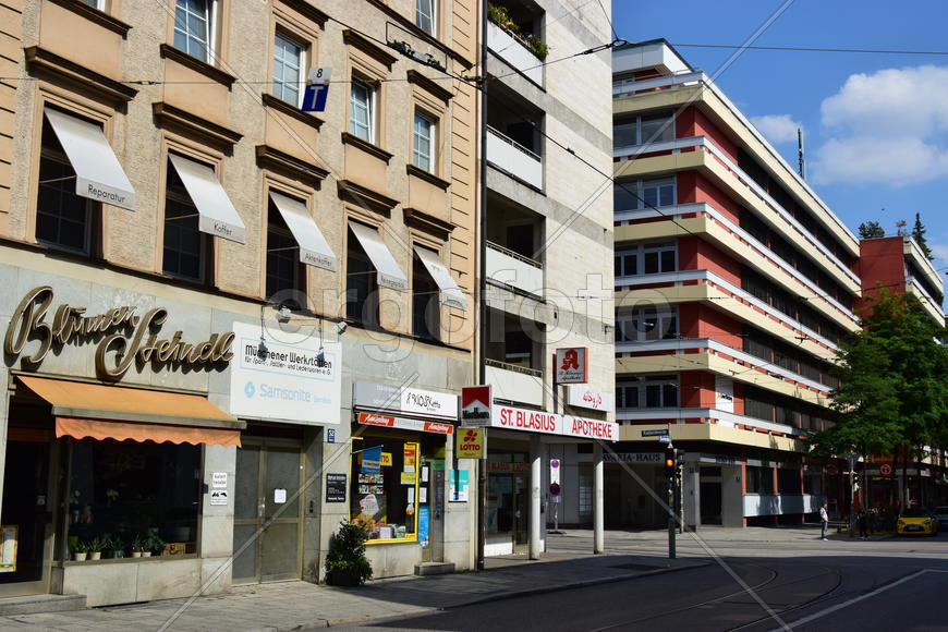 Германия. Мюнхен. Фасад здания 