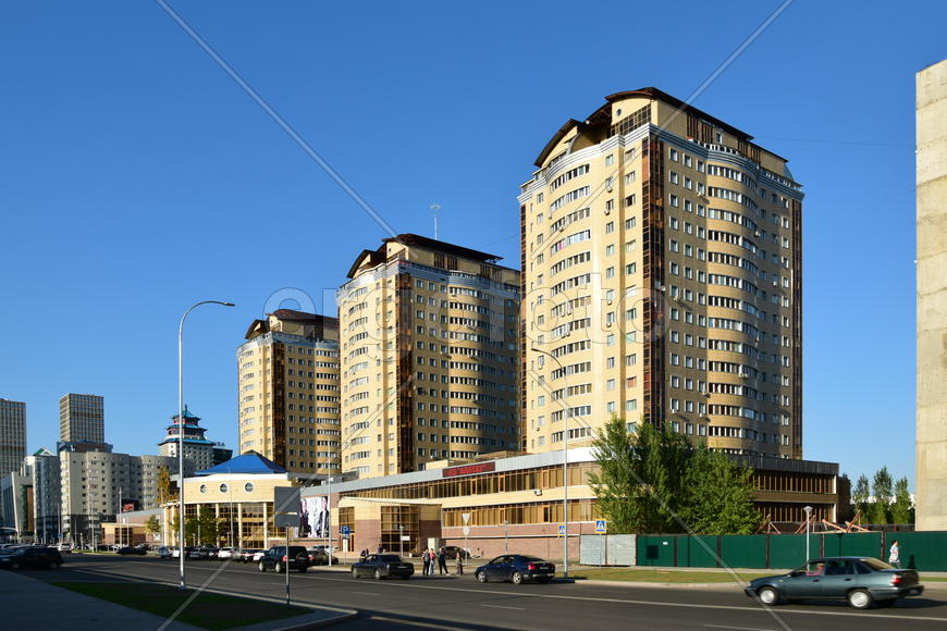 Астана - городская архитектура. Современные многоэтажные здания. Казахстан 