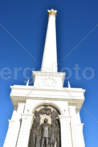 Астана - Площадь независимости. Казахстан 