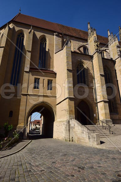 Исторический город Ротенбург в Баварии. Древнейшие здания 