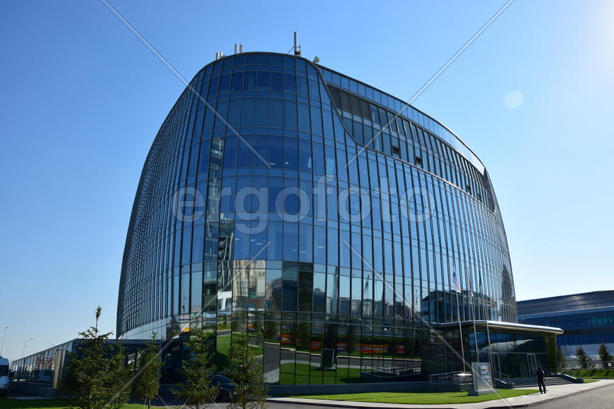 Астана - городская архитектура. Современные многоэтажные здания. Казахстан 