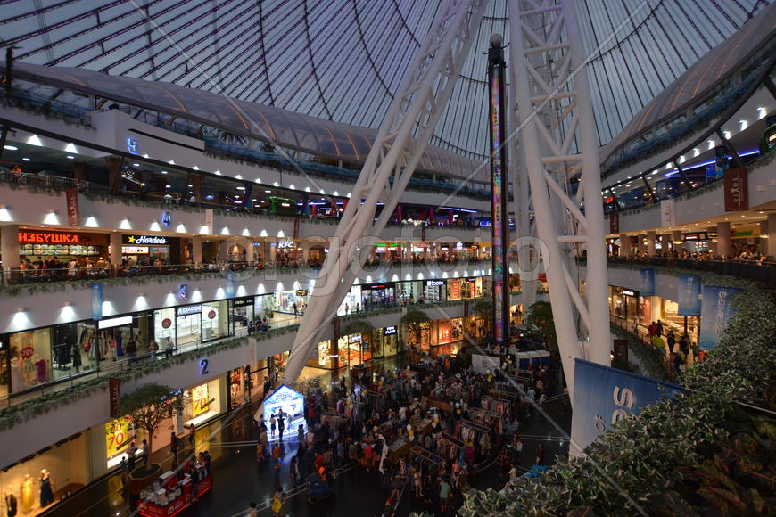 Астана - Торговый Центр "Хан Шатыр"