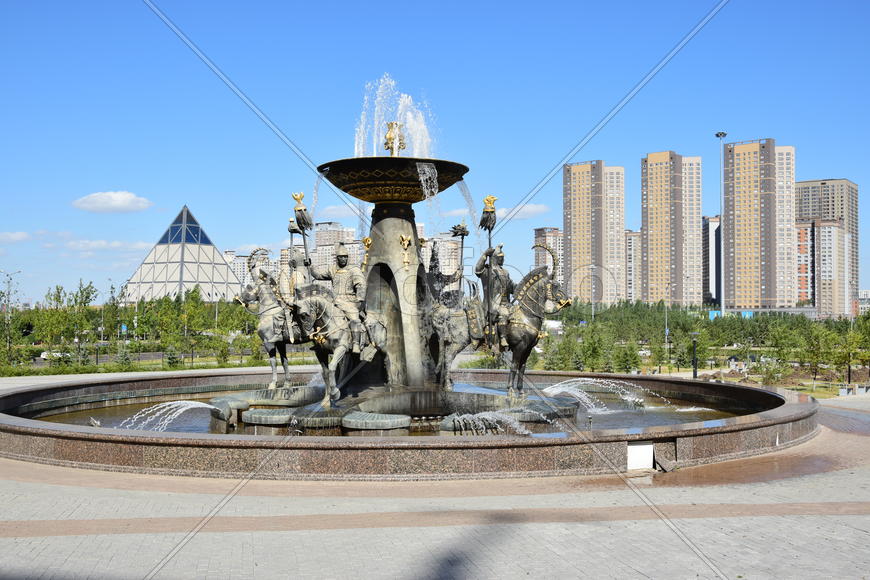 Астана - Площадь независимости. Казахстан