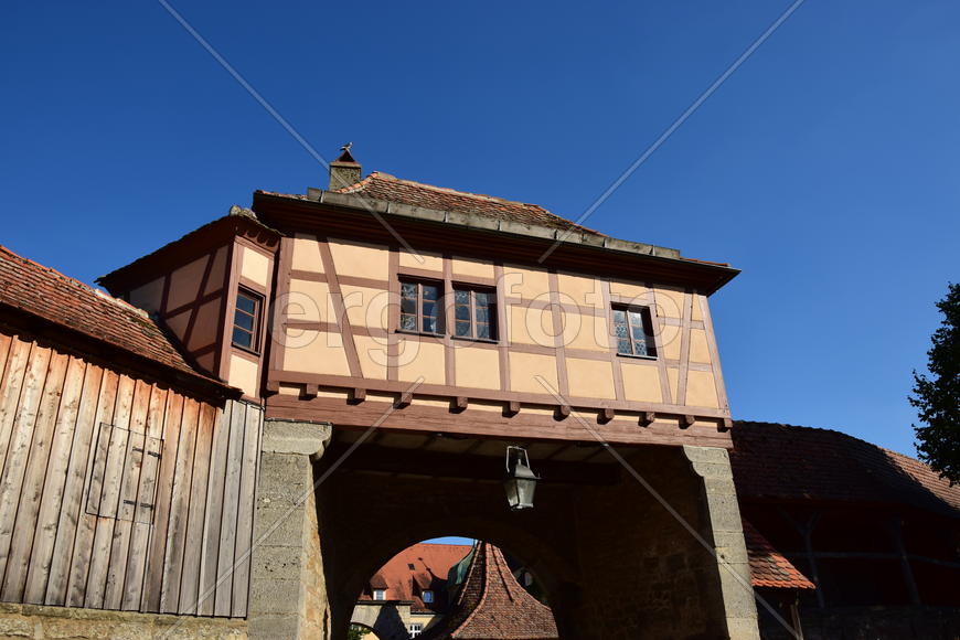 Исторический город Ротенбург в Баварии. Древнейшие здания 