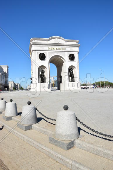 Астана - триумфальная арка. Казахстан