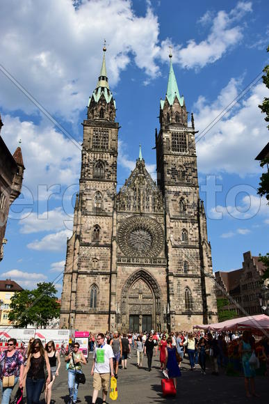 Германия - город Нюрнберг. Фасад исторического здания 