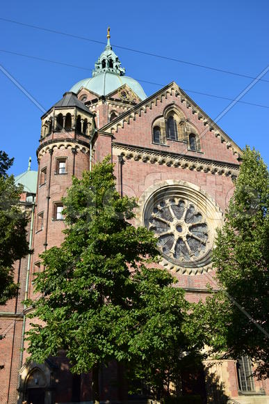 Германия. Мюнхен. Фасад старинного здания 