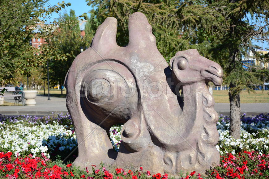 Астана - уличная скульптура. Достопримечательности Казахстана. 