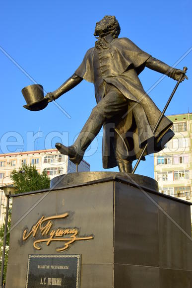 Уличная скульптура Астаны