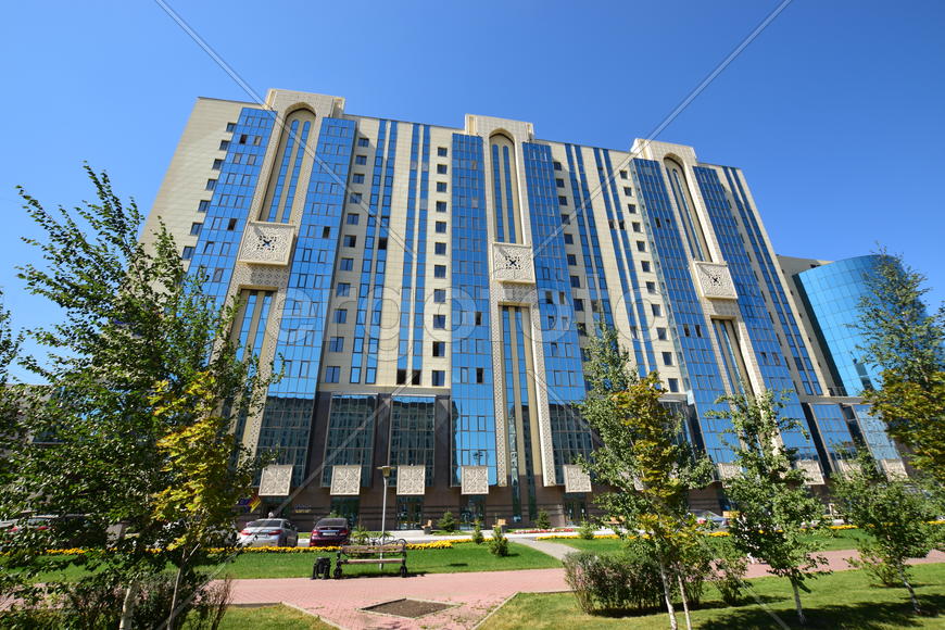 Астана - многоэтажные современные здания. Казахстан 