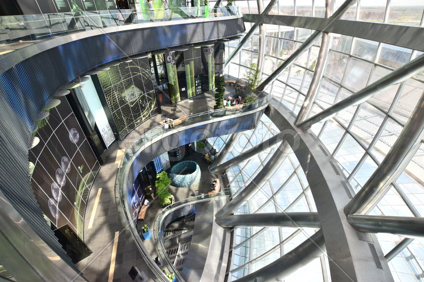 Интерьер стеклянной сферы "Нур-Алем". Казахстан