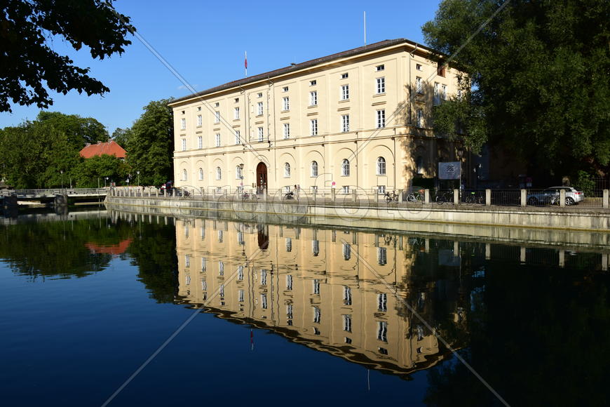 Германия. Мюнхен. Памятник Архитектуры