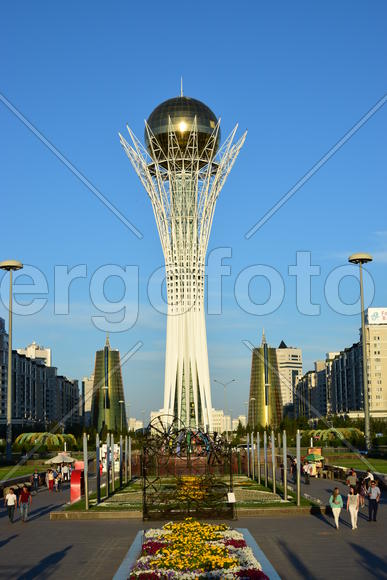 Астана - Башня "Байтерек". Казахстан 