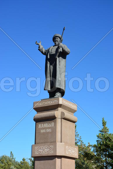 Астана - уличная скульптура. Достопримечательности Казахстана. 