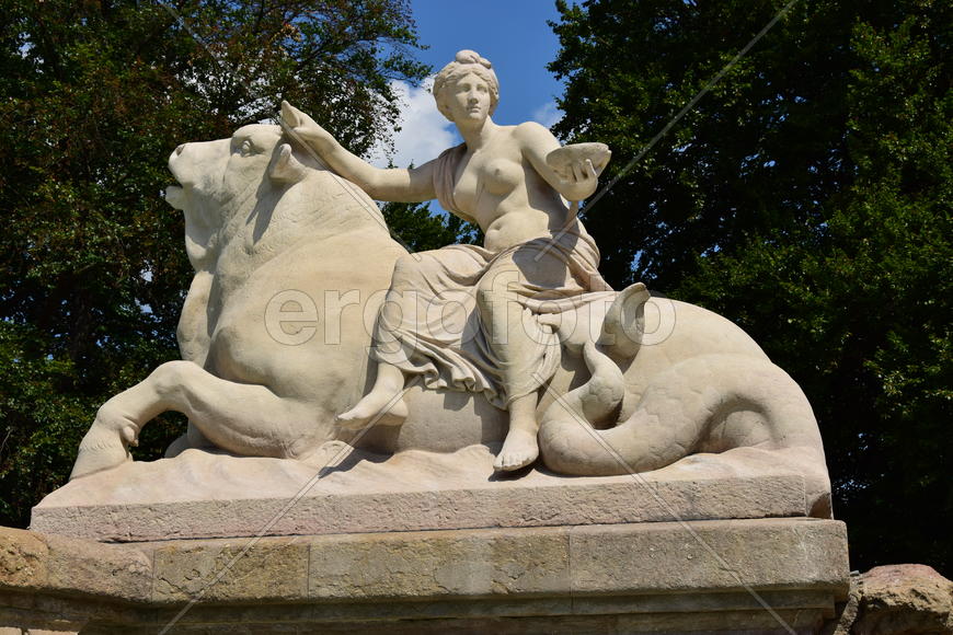 Деталь фонтана Виттельсбахов в Мюнхене