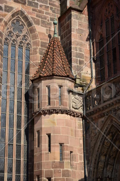 Германия - город Нюрнберг. Фасад здания 