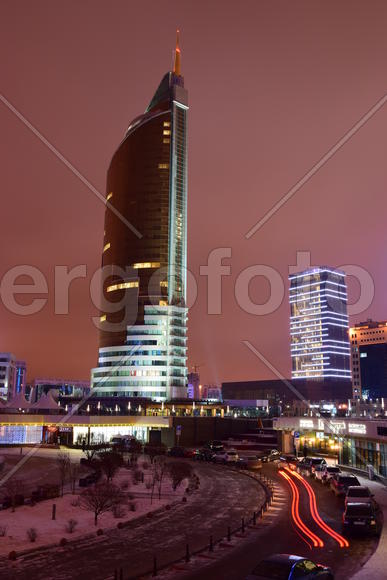 Астана. Современная архитектура города ночью 