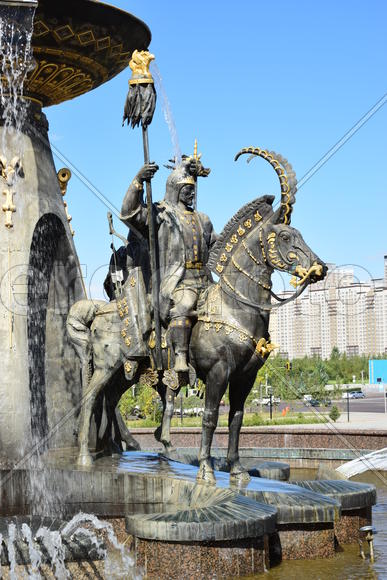 Астана - уличная скульптура. Достопримечательности Казахстана. 