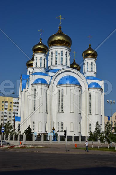 Успенский кафедральный собор в Астане