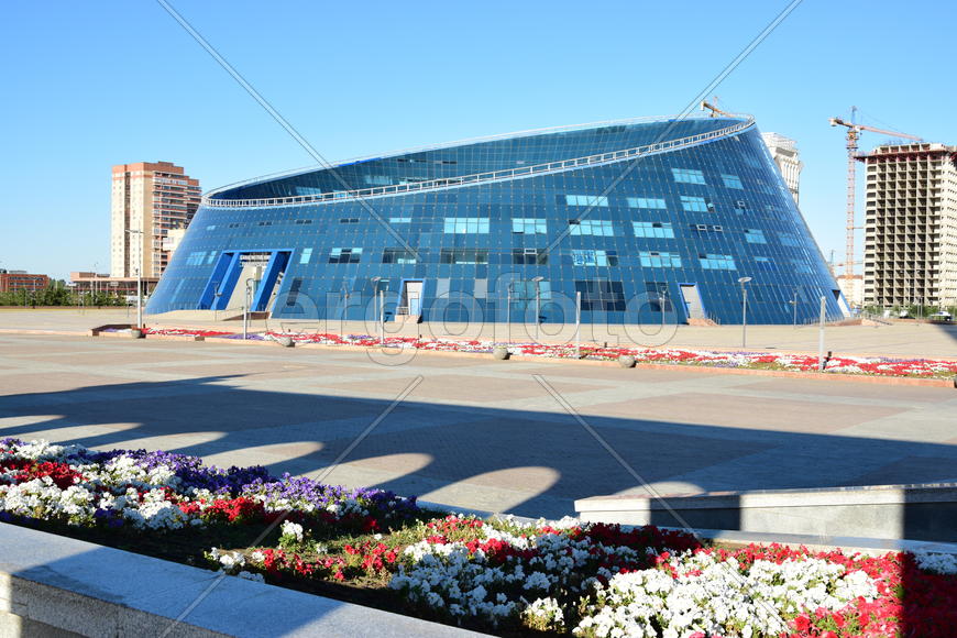 Астана - Площадь независимости. Казахстан 